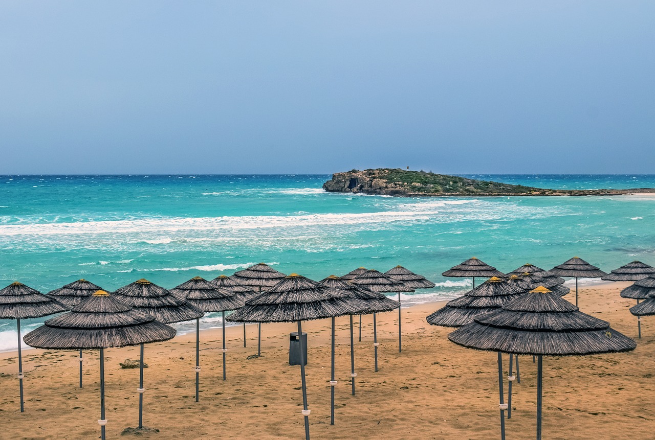 beach, resort, parasol-7103277.jpg